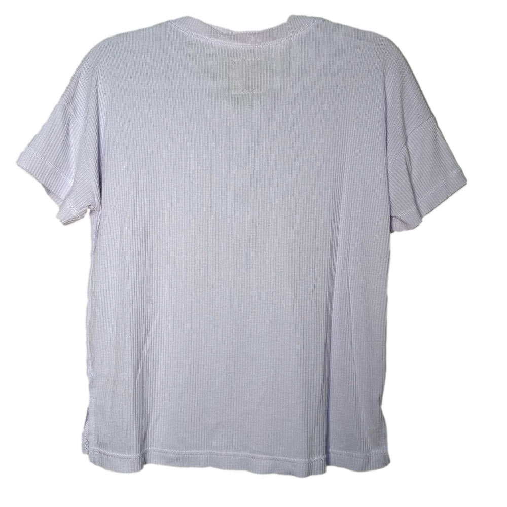 CHASER Women’s white ribbed basic short sleeve t-shirt snap front NWT - Picture 2 of 3